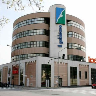 Cash mob etici, al centro commerciale "Il Gabbiano" di Savona la campagna #spesasagiusta di Fairtrade Italia