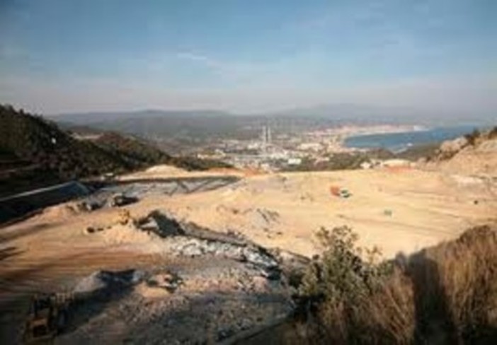 Regione Liguria approva accordo di programma per eventuale conferimento di rifiuti a Savona Regione Liguria approva accordo di programma per eventuale conferimento di rifiuti a Savona