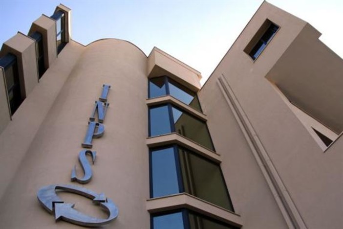 L’Inps contro le pagine fake di Facebook