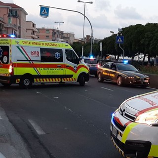 Albissola, schianto moto-auto sulla via Aurelia: due feriti al San Paolo (FOTO)