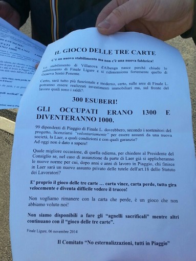 Inaugurazione nuova Piaggio a Villanova, comitato contro le esternalizzazioni: "Non è una festa, è il funerale di due stabilmenti" Inaugurazione nuova Piaggio a Villanova, comitato contro le esternalizzazioni: "Non è una festa, è il funerale di due stabilmenti"