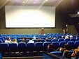 Il regista Valerio Burli nella sala del Cinema Diana di Savona