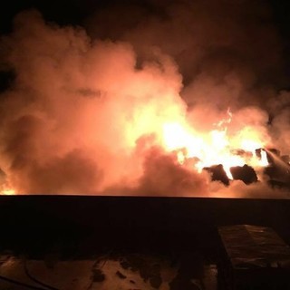 Due anni fa l'incendio all'impianto FG Riciclaggi di Cairo Montenotte (FOTO e VIDEO)