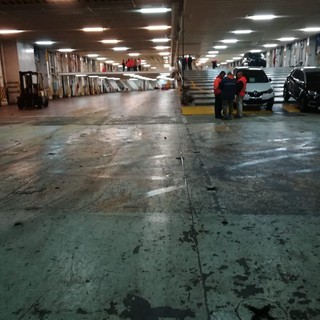 Incidente in porto a Savona: operaio trasportato al San Paolo