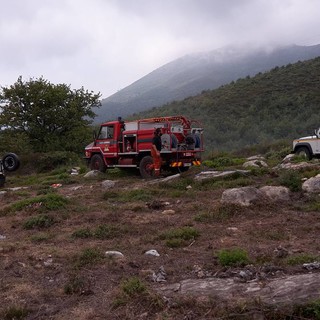 Santuario colpito dalle fiamme: incendio esteso presso l'ex Cartiera