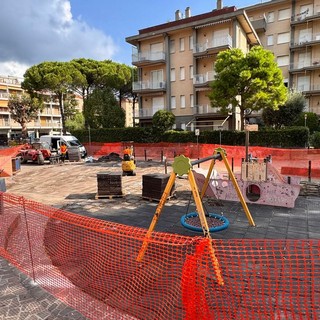 Andora, il parco giochi di piazza Santa Maria cambia volto: investimento da 130mila euro Andora, il parco giochi di piazza Santa Maria cambia volto: investimento da 130mila euro