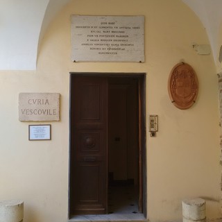 La diocesi contro il demonio, il vescovo Borghetti: "Ma l’esorcista non è uno stregone"