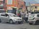 Albenga, svolta avventata per il parcheggio: auto travolge un giovane in bicicletta