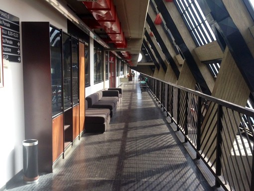 Scena muta del presunto usuraio in tribunale: domani sarà interrogato il brigadiere