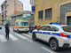 Scooter colpito dalla portiere di un'auto a Finale: codice giallo. Traffico in tilt sull'Aurelia in via Torino