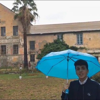 Gli "Amici del San Giacomo"  di Savona lanciano l'allarme: "La pioggia potrebbe danneggiare gli affreschi"