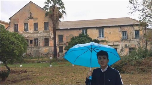 Gli "Amici del San Giacomo"  di Savona lanciano l'allarme: "La pioggia potrebbe danneggiare gli affreschi"