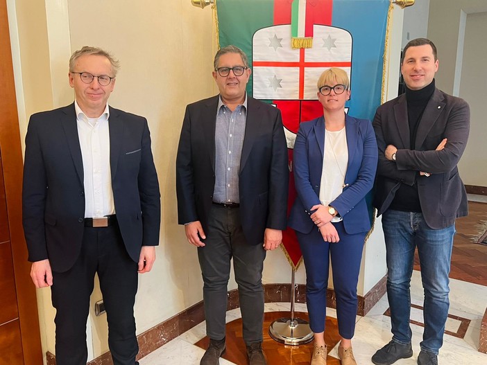 Protezione Civile, Toti e Giampedrone incontrano Zanotelli: "Gettate le basi per collaborare alla lotta incendi e siccità"