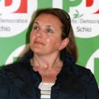 Primarie, Puppato: ora pressing sui programmi dei due contendenti