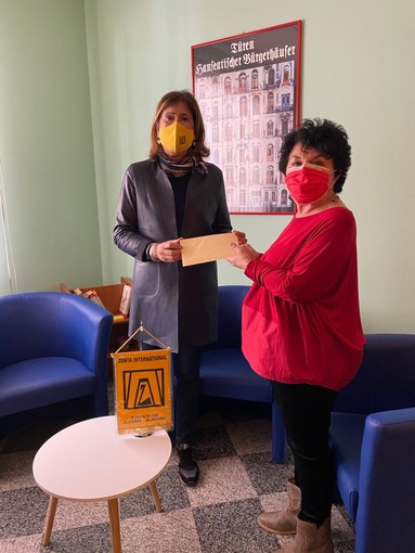 Zonta Club Alassio Albenga dona buoni spesa a donne vittime di violenza economica