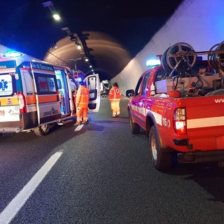 A10, esercitazione di Protezione civile nella galleria "Monte Pasasco"