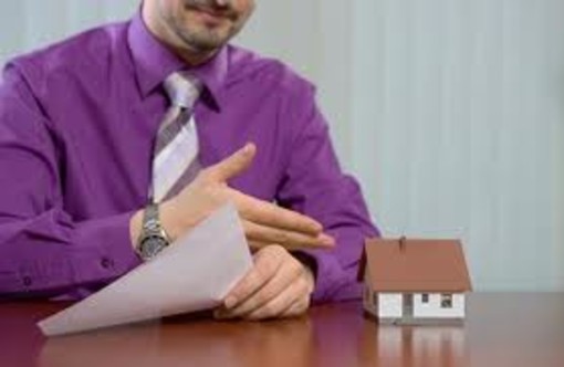 Fisascat: "Rinnovato il contratto nazionale per agenti immobiliari professionali, ora introdurre nuove tutele per i lavoratori atipici"