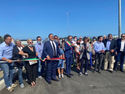 Albenga, inaugurati i lavori di messa in sicurezza dei rii Fasceo e Carendetta. Tomatis: "Interventi a difesa di un settore che reinveste sul territorio" (FOTO e VIDEO)