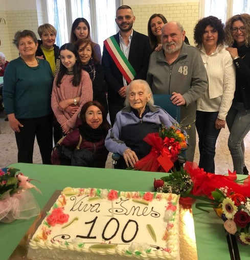 Millesimo, Ines Ferrero spegne 100 candeline