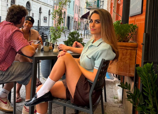 Finalborgo e Verezzi ciak per McDonald's: in onda lo spot con la sanremese Ilaria Salerno Finalborgo e Verezzi ciak per McDonald's: in onda lo spot con la sanremese Ilaria Salerno