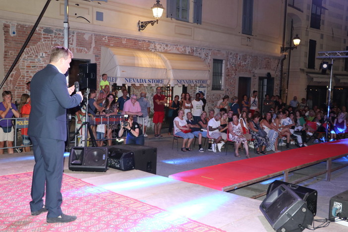 Albenga, finale regionale de "Il + bello d'Italia": il vincitore è il 19enne Jonathan Panzeri Albenga, finale regionale de "Il + bello d'Italia": il vincitore è il 19enne Jonathan Panzeri