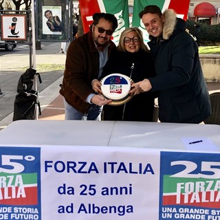 Albenga, festeggiato questa mattina in piazza del Popolo il 25° anniversario di Forza Italia