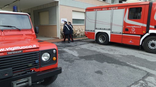 Finale Ligure, scoppia un incendio alla casa di riposo "Ruffini": morto un anziano e numerosi intossicati