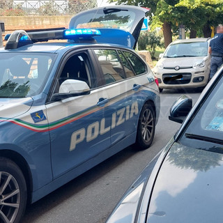 Travolta da un'auto di passaggio in via XX Settembre a Savona: donna ricoverata in codice rosso Travolta da un'auto di passaggio in via XX Settembre a Savona: donna ricoverata in codice rosso
