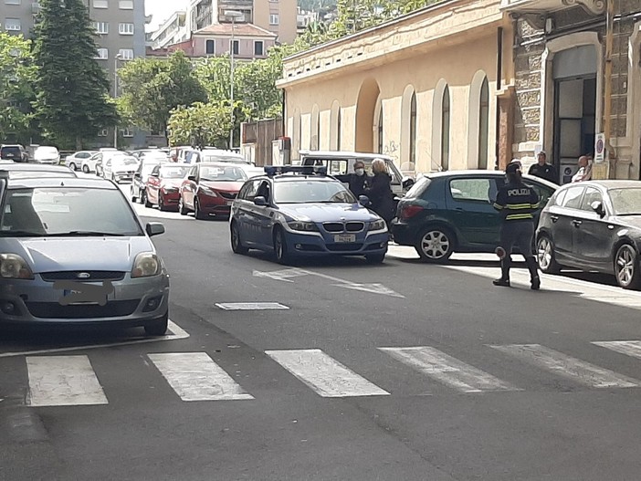 Incidente a Savona: impatto tra auto e moto Incidente a Savona: impatto tra auto e moto
