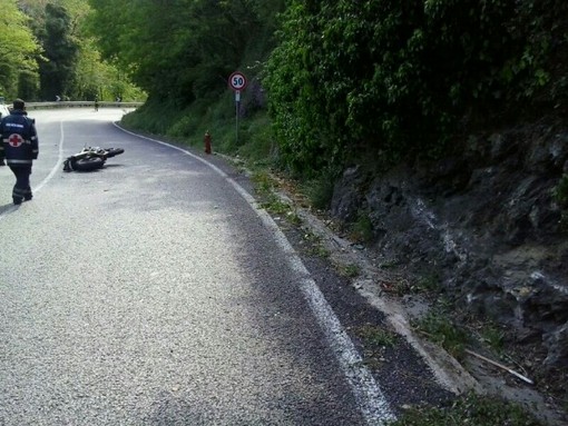 Savona: incidente a Cadibona in località Maschio, grave un motociclista 25 enne