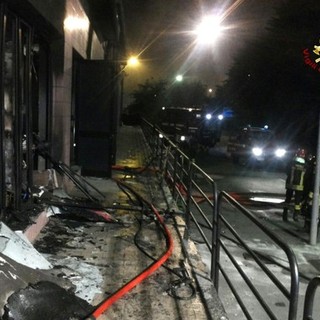 Il night incendiato all'ex moglie da Massari, ad Altare, nel 2015