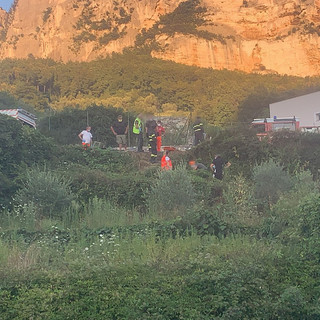 Orco Feglino, centauro finisce fuori strada: ricoverato in codice giallo