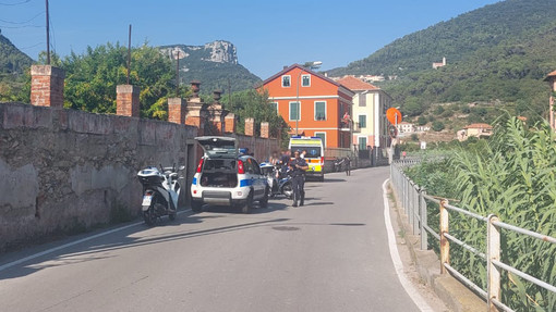 Finale, scontro tra scooter in via Calvisio: quattro persone ferite e ricoverate al Santa Corona Finale, scontro tra scooter in via Calvisio: quattro persone ferite e ricoverate al Santa Corona