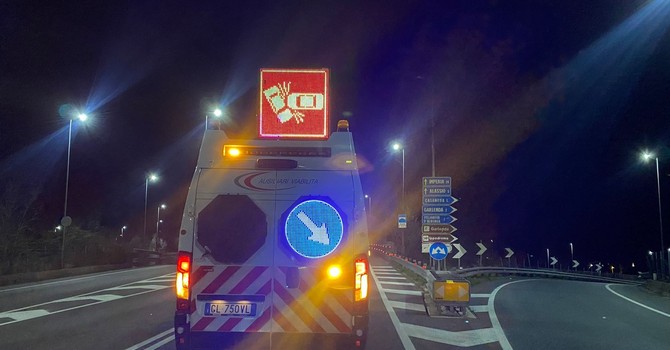 Incidente mortale sull’Aurelia Bis a Villanova d’Albenga: muore un motociclista di 50 anni