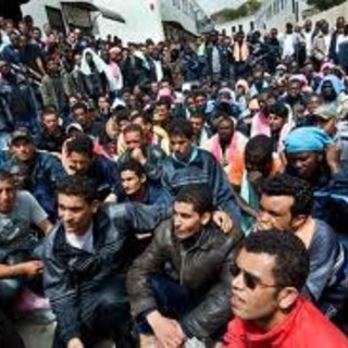 Nuovi profughi da Lampedusa: le amministrazioni locali liguri dovranno organizzarsi all'accoglienza