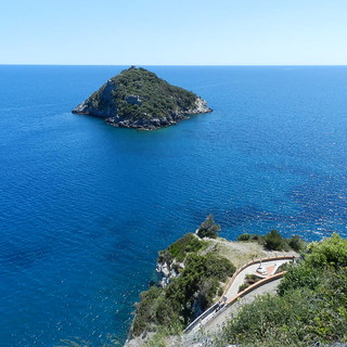 Bergeggi: escursione a Punta Predani e alla Grotta Marina
