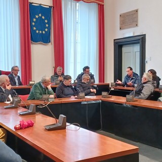 Albenga, pulizie delle spiagge: Amministrazione, Sat e stabilimenti balneari mettono nel mirino la Pasqua Albenga, pulizie delle spiagge: Amministrazione, Sat e stabilimenti balneari mettono nel mirino la Pasqua
