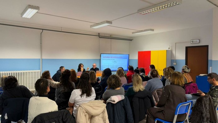 Albenga, un corso per insegnanti ed educatori per riconoscere e affrontare l’autismo Albenga, un corso per insegnanti ed educatori per riconoscere e affrontare l’autismo