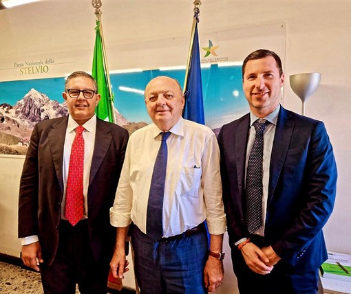 Rigassificatore, Toti incontra il ministro Pichetto Fratin: "Lavoreremo per un accordo di programma che coinvolga i comuni interessati" Rigassificatore, Toti incontra il ministro Pichetto Fratin: "Lavoreremo per un accordo di programma che coinvolga i comuni interessati"