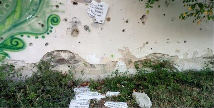 Savona, la lapide dei sette Martiri del Natale di Sangue del 1943 torna al suo posto