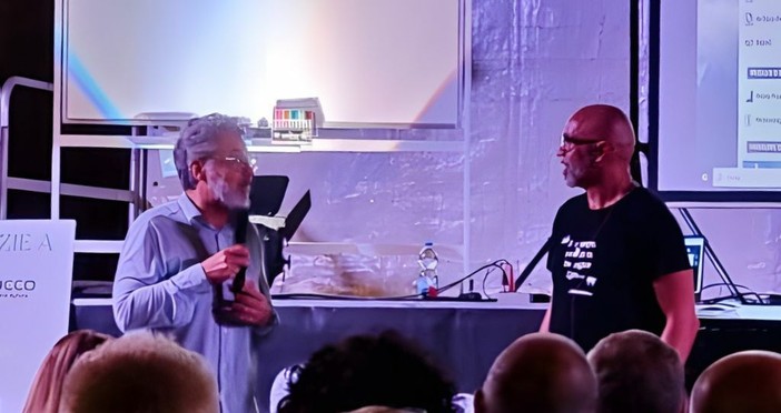 Albenga, "Ignotur 2026" ai nastri di partenza: il Meteorologo Ignorante dialoga con il geologo Alessandro Scarpati