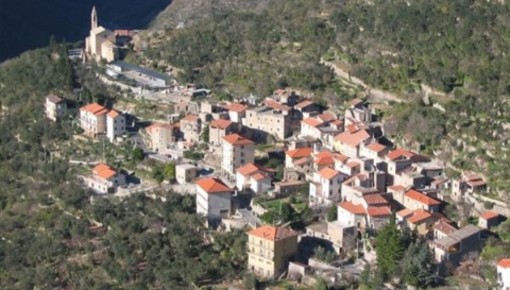A Castelbianco la Sagra della Ciliegia A Castelbianco la Sagra della Ciliegia