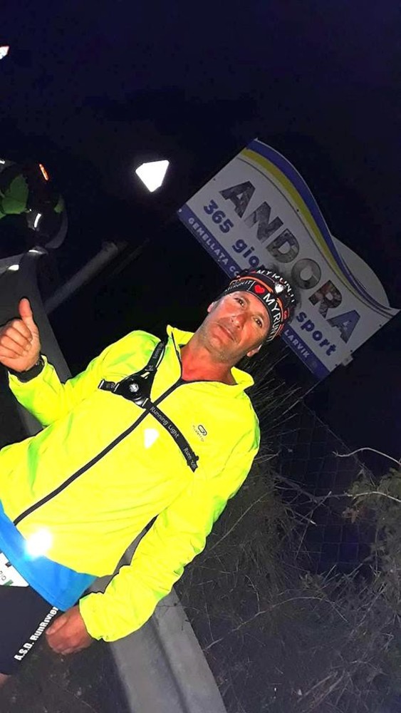 Il consigliere comunale di Andora Ilario Simonetta alla Ultra Maratona Milano Sanremo Il consigliere comunale di Andora Ilario Simonetta alla Ultra Maratona Milano Sanremo