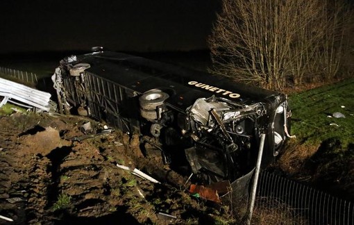 Schianto del pullman scolastico di Cairo: il Codacons presenta esposto in 104 Procure Schianto del pullman scolastico di Cairo: il Codacons presenta esposto in 104 Procure