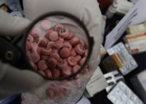 Corruzione per promuovere farmaci, sette i medici indagati a Savona