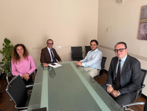 Albenga, estate al centro del confronto tra Amministrazione e pubblici esercizi: sicurezza e strategie condivise per la stagione 2025 Albenga, estate al centro del confronto tra Amministrazione e pubblici esercizi: sicurezza e strategie condivise per la stagione 2025