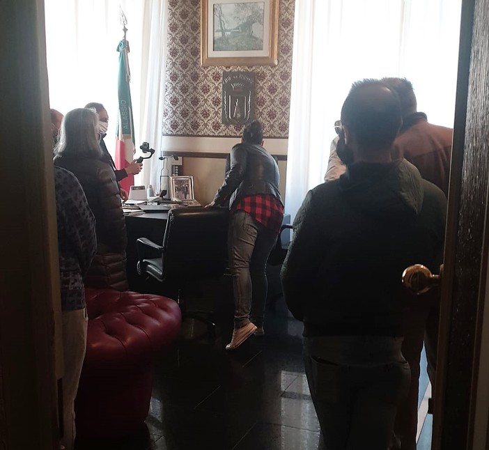 Manifestazione di ieri sera: il commento del Comune di Alassio Manifestazione di ieri sera: il commento del Comune di Alassio