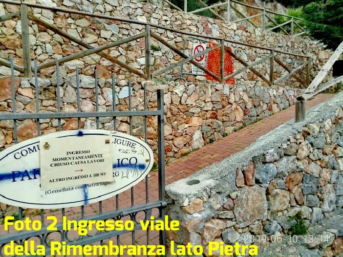 Pietra, il gruppo "Sara Foscolo Sindaco" attacca: "Il parco 'Offemburg' é in una situazione di sfascio progressivo" Pietra, il gruppo "Sara Foscolo Sindaco" attacca: "Il parco 'Offemburg' é in una situazione di sfascio progressivo"
