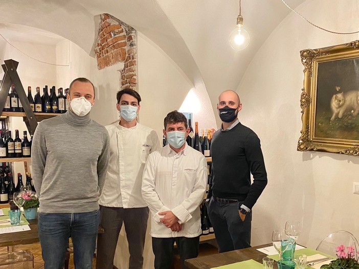 Al "Petricore Farm Bistro" di Finalborgo una cena particolare: ogni piatto aveva come ingrediente base il caffè