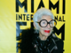 Addio a Iris Apfel: si è spenta a 102 anni un’icona leggendaria di stile Addio a Iris Apfel: si è spenta a 102 anni un’icona leggendaria di stile